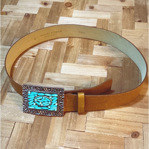 *SOLD* Neiman Marcus Streets Ahead Western Belt Turquoise Buckle - Picture 1 of 3